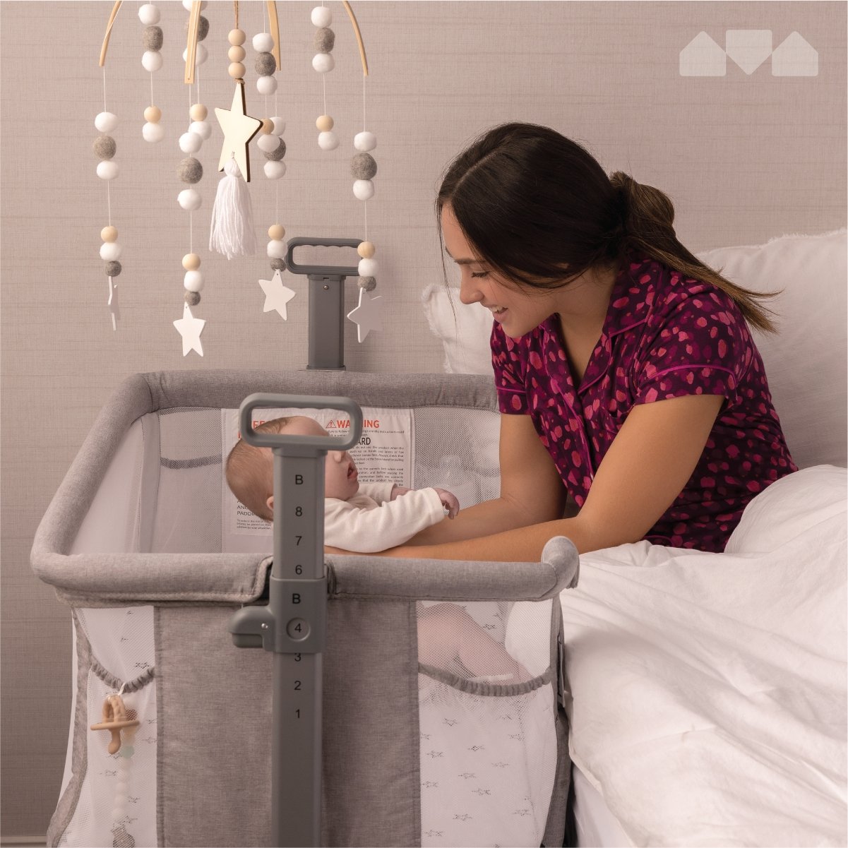 Bedside Baby Bassinet - Milliard Brands